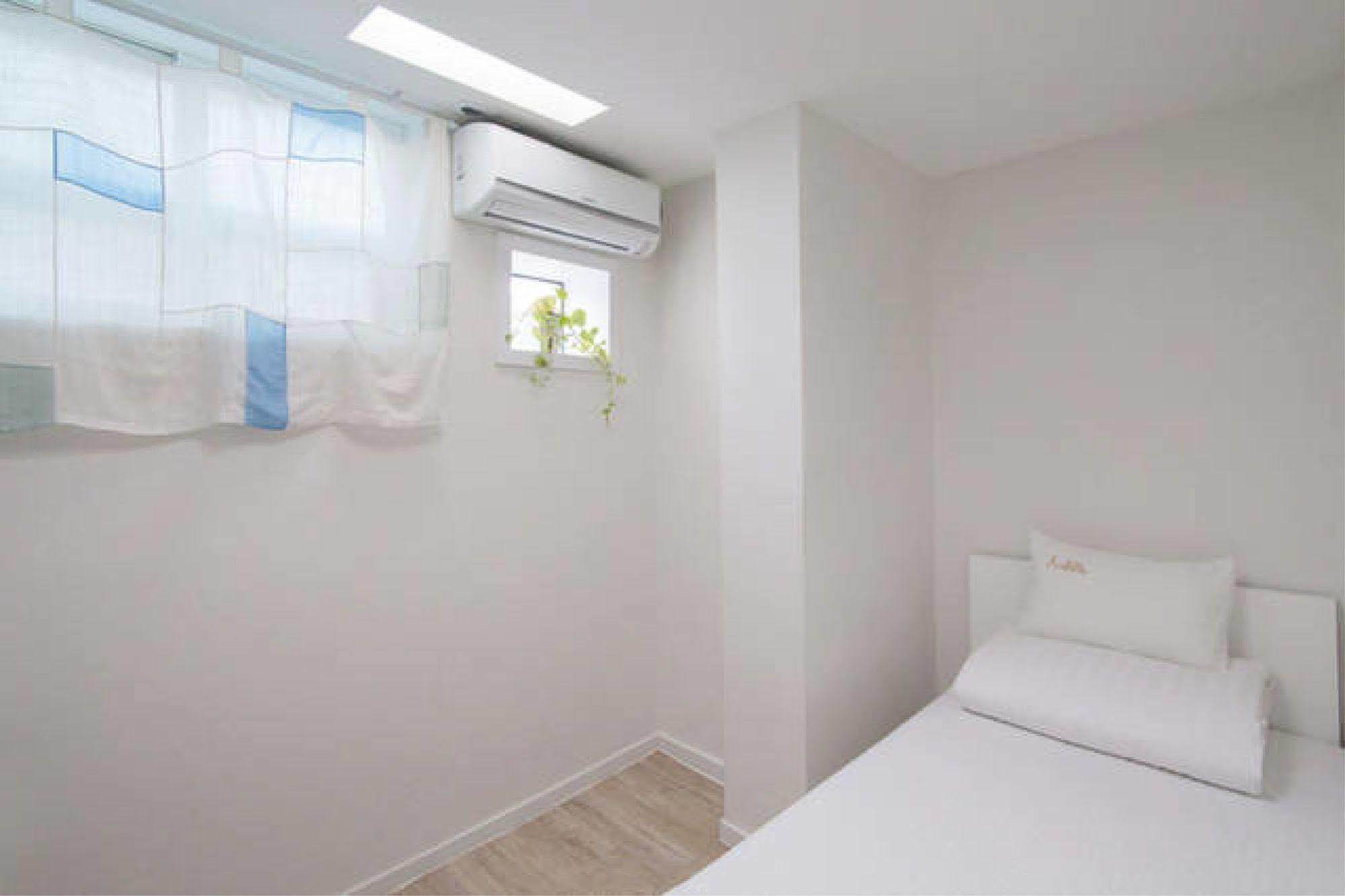Starhostel Dongdaemun Suite Seul Exterior foto